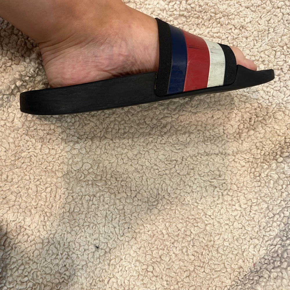 Gucci slides - Picture 8 of 8